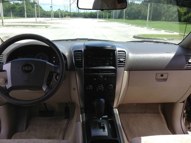 Kia Sorento 2005 photo 41