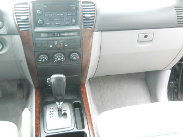 Kia Sorento 2005 photo 16