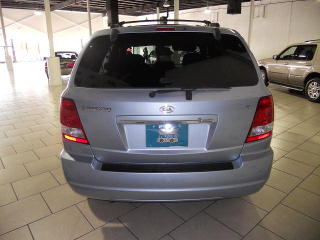 Kia Sorento 2005 photo 1