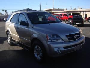 Kia Sorento 4x4 Styleside Lariat Sport Utility