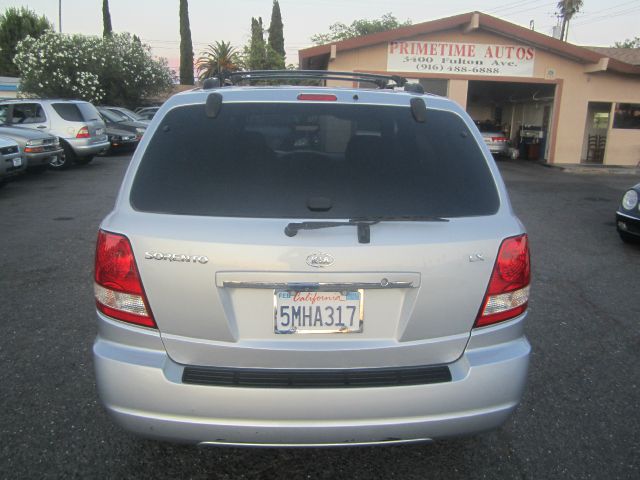 Kia Sorento 2005 photo 4