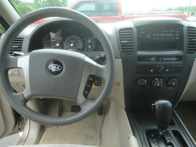 Kia Sorento 2005 photo 7