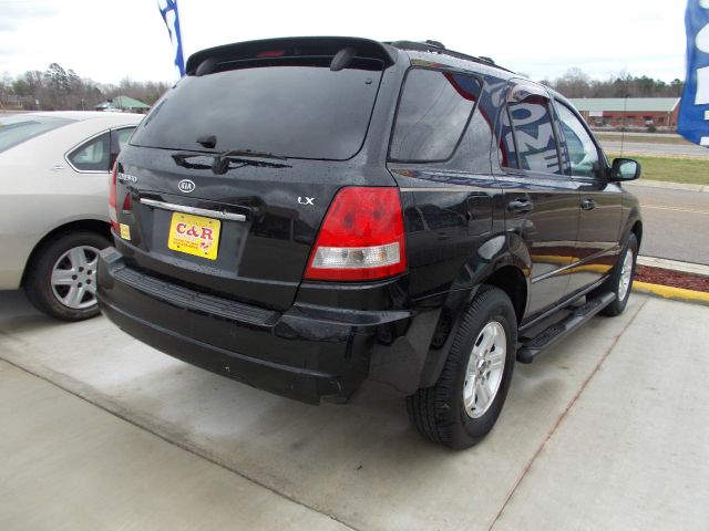 Kia Sorento 4x4 Styleside Lariat SUV