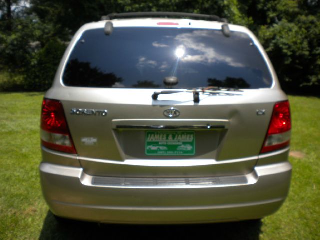 Kia Sorento 2005 photo 2