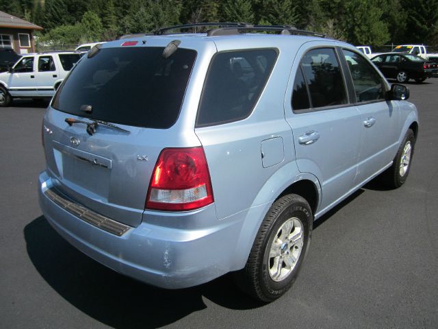 Kia Sorento LS Truck SUV