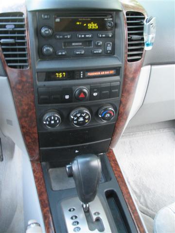 Kia Sorento 2005 photo 5