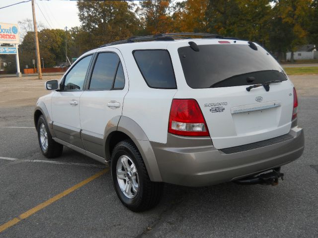 Kia Sorento 2005 photo 2