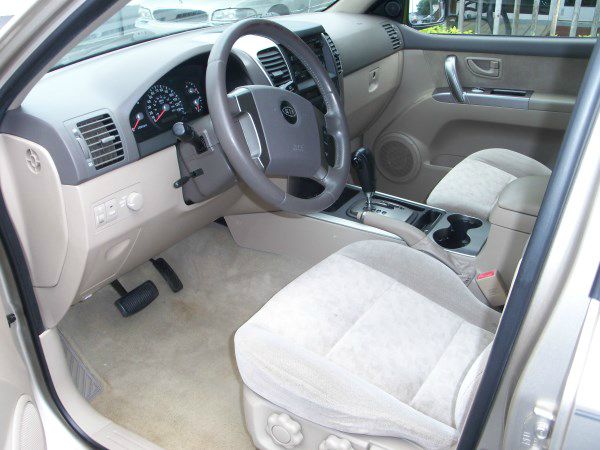 Kia Sorento 2006 photo 2