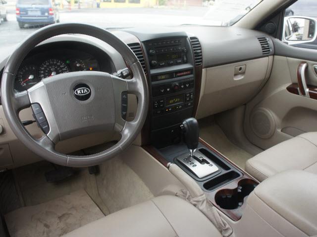 Kia Sorento 2006 photo 2