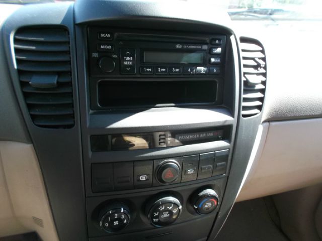 Kia Sorento 2006 photo 8