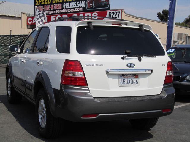 Kia Sorento 2007 photo 4