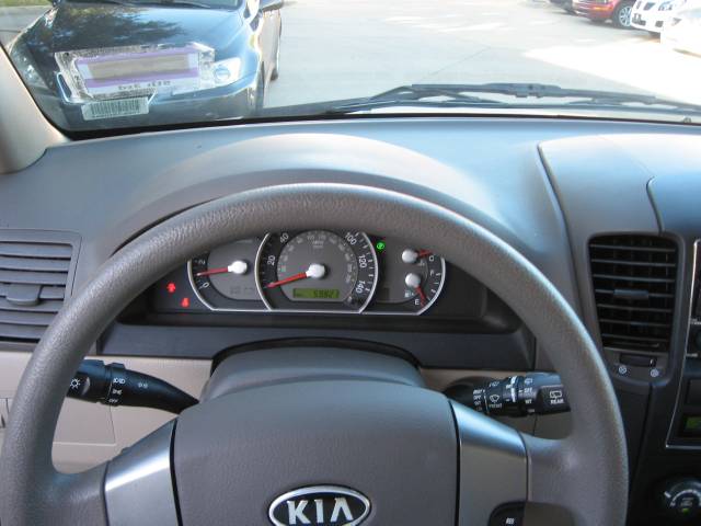 Kia Sorento 2008 photo 4