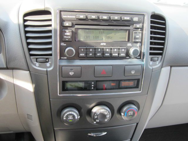 Kia Sorento 2008 photo 4