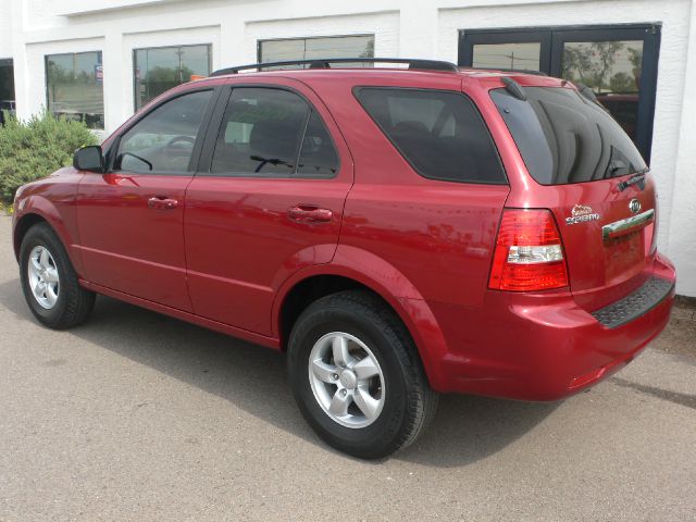 Kia Sorento 2008 photo 3