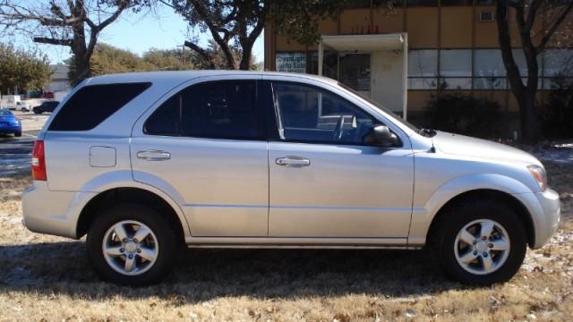 Kia Sorento 2008 photo 4