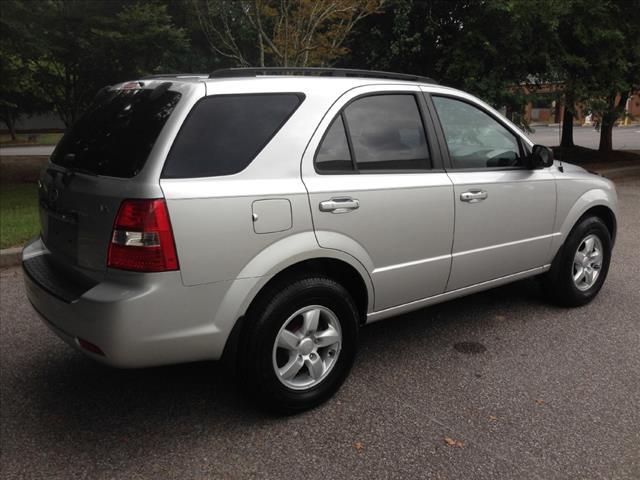 Kia Sorento 2008 photo 3