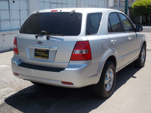 Kia Sorento 2008 photo 2