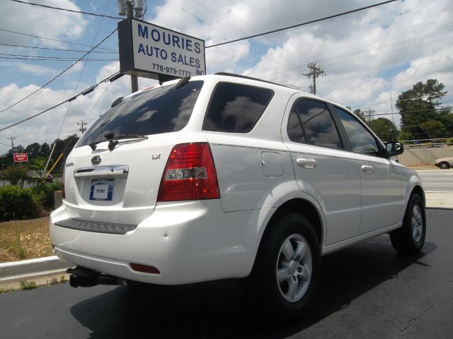 Kia Sorento 2008 photo 12