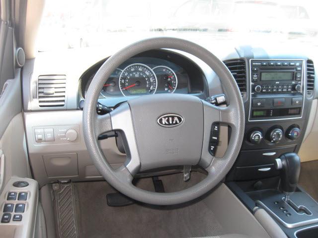 Kia Sorento 2009 photo 4