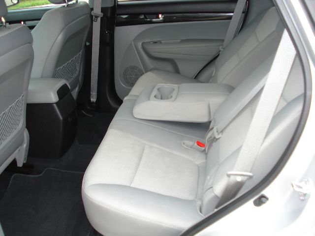 Kia Sorento 2011 photo 10