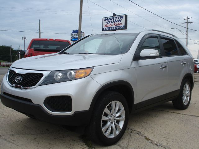 Kia Sorento 2011 photo 8