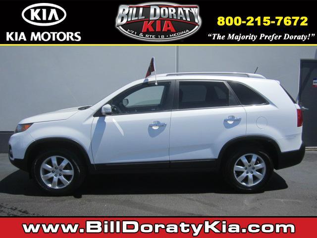 Kia Sorento 2011 photo 2