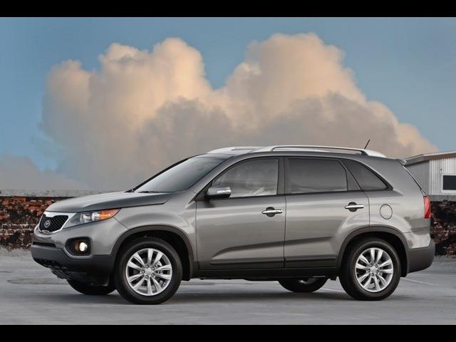 Kia Sorento 2011 photo 16