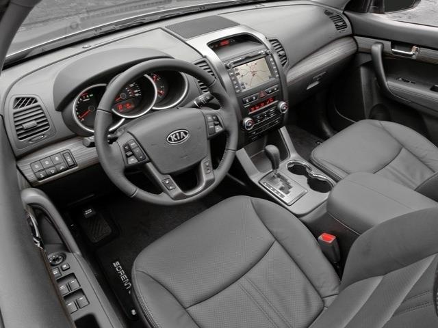 Kia Sorento 2011 photo 18