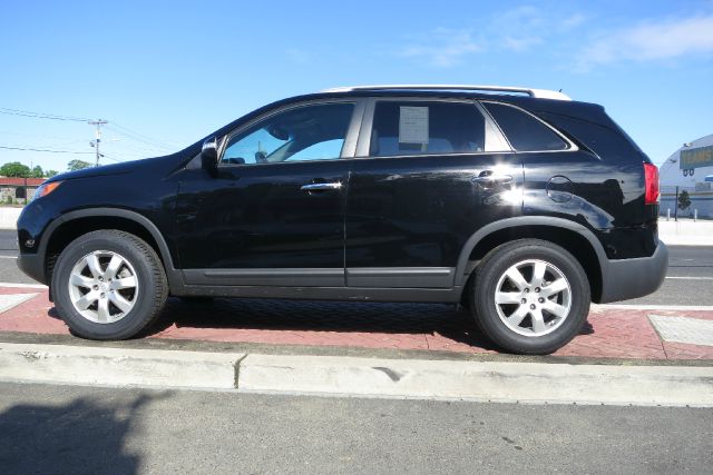 Kia Sorento 2011 photo 9