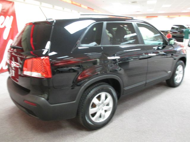 Kia Sorento 2011 photo 1