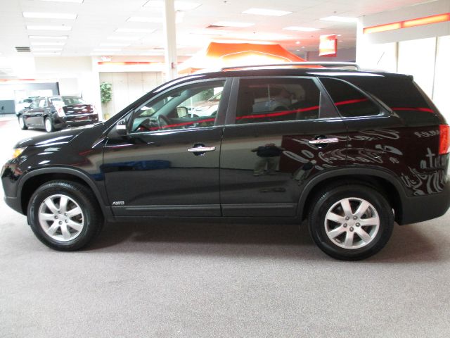 Kia Sorento 2011 photo 2