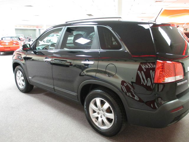 Kia Sorento 2011 photo 3