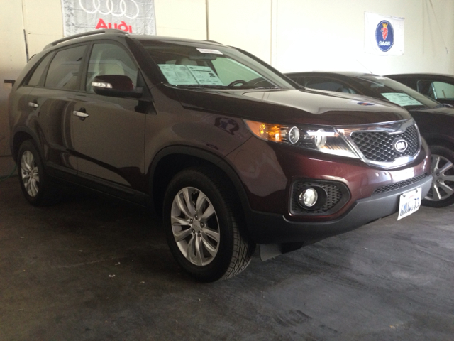 Kia Sorento 2011 photo 3