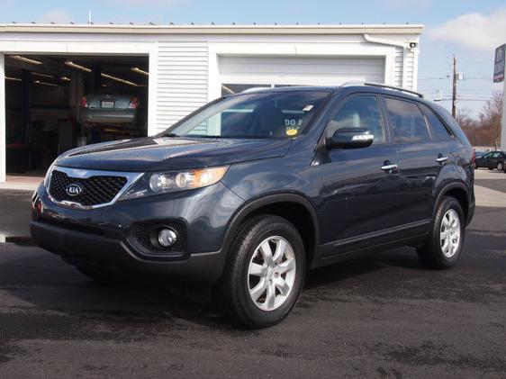 Kia Sorento 2011 photo 4