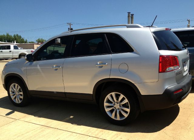 Kia Sorento 2011 photo 1