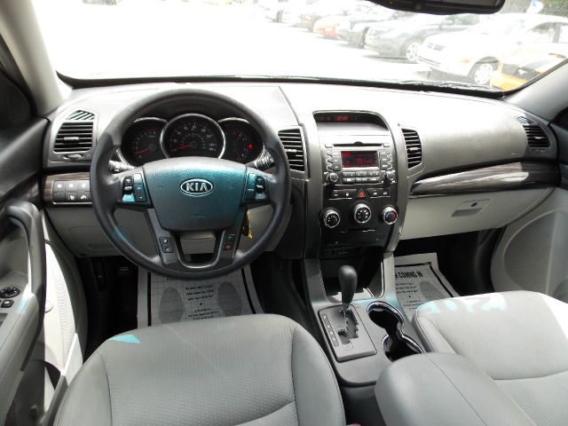 Kia Sorento 2011 photo 74