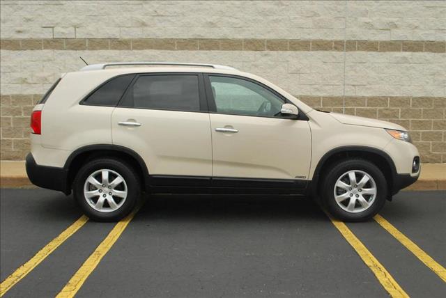 Kia Sorento 2011 photo 3