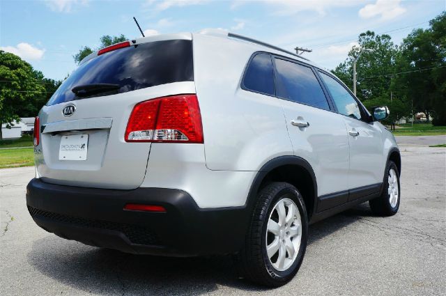 Kia Sorento 2011 photo 1