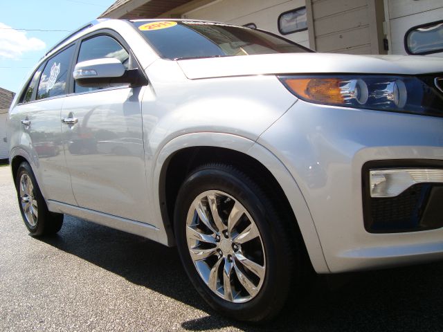 Kia Sorento 2011 photo 17