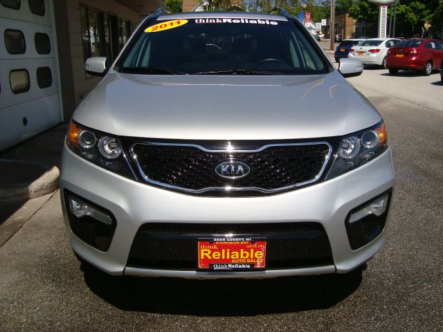 Kia Sorento 2011 photo 25