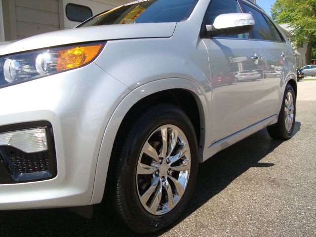 Kia Sorento 2011 photo 5