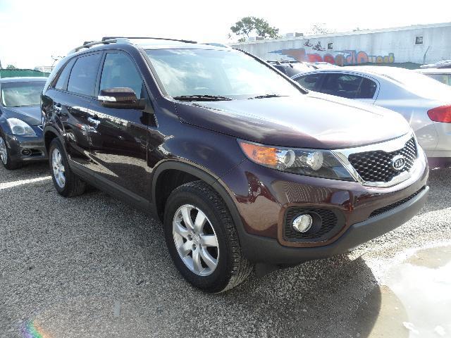 Kia Sorento 2011 photo 1