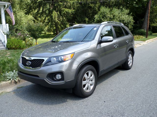 Kia Sorento 2011 photo 1