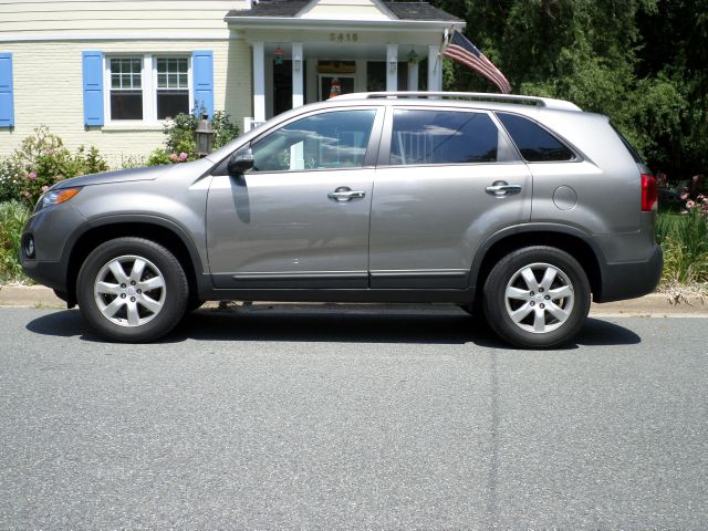 Kia Sorento 2011 photo 4