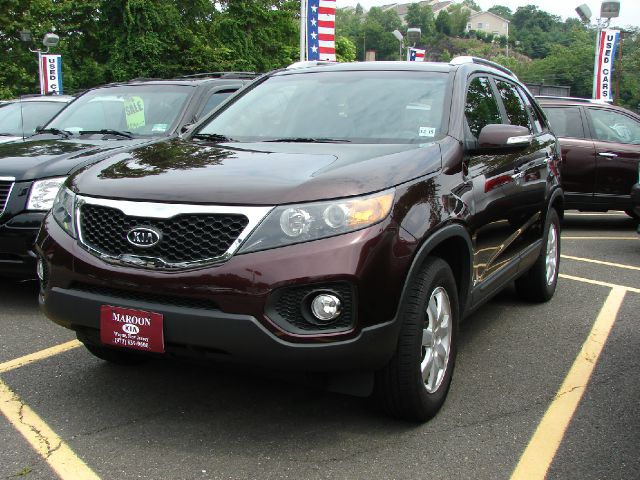 Kia Sorento 2011 photo 1