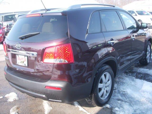 Kia Sorento 2012 photo 8