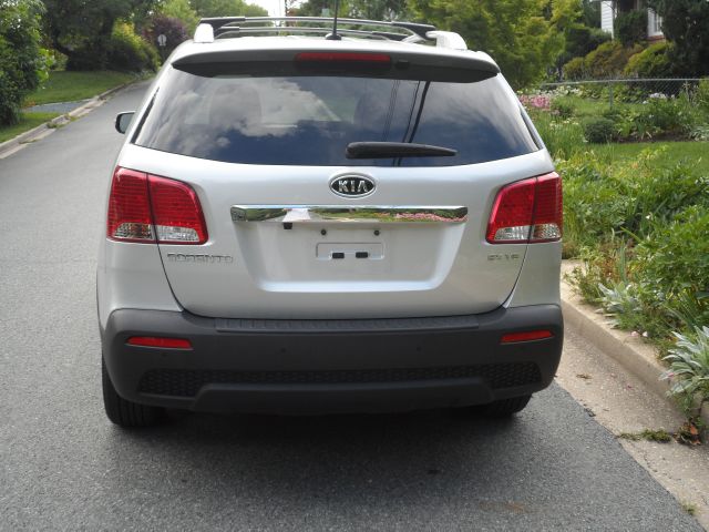 Kia Sorento 2012 photo 1