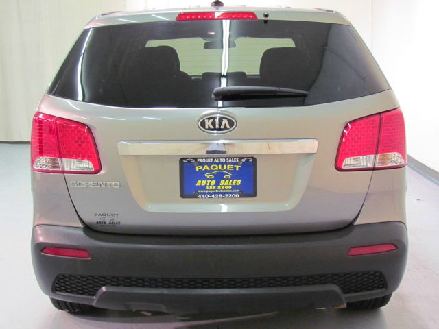 Kia Sorento 2012 photo 25