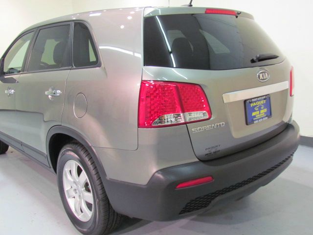 Kia Sorento 2012 photo 30