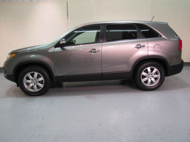 Kia Sorento 2012 photo 4